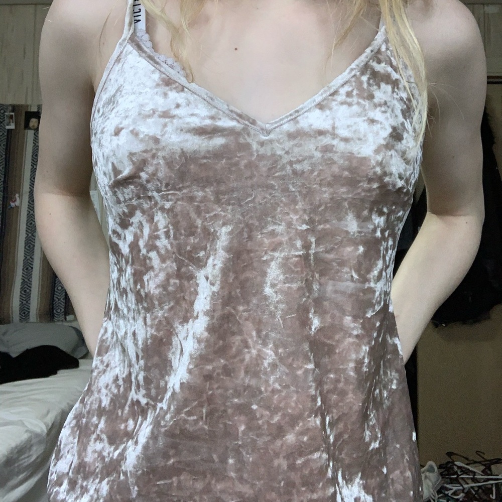 velvet tank